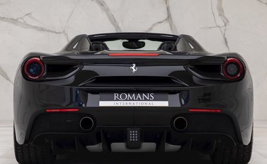 Ferrari 488 Spider 5