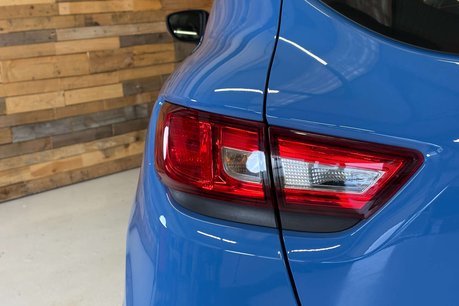 Renault Clio 0.9 TCe Dynamique MediaNav Hatchback 5dr Petrol Manual Euro 5 (s/s) (90 ps) 65