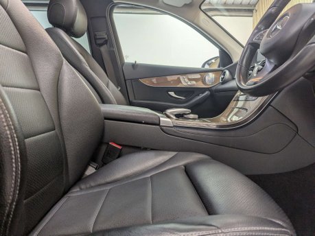 Mercedes-Benz GLC 3.0 GLC 350 Sport Premium+ D 4Matic Auto 4WD 5dr 33