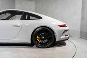 Porsche 911 GT3 TOURING. 1 OF 47 RHD CARS IN THE UK. 1 OF 4 IN CRAYON. HOUNDSTOOTH INTERIOR 10