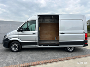 Volkswagen Crafter CR35 177 ps Tdi L2 H2 Trendline DSG Panel Van 9