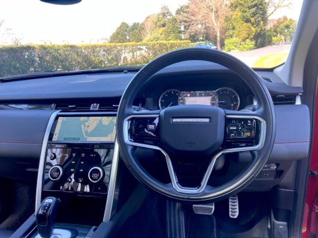 Land Rover Discovery Sport R-DYNAMIC HSE PHEV 27