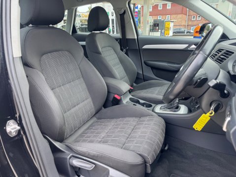 Audi Q3 TFSI SPORT 3