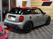 Mini Hatch 2.0 John Cooper Works 3dr 4