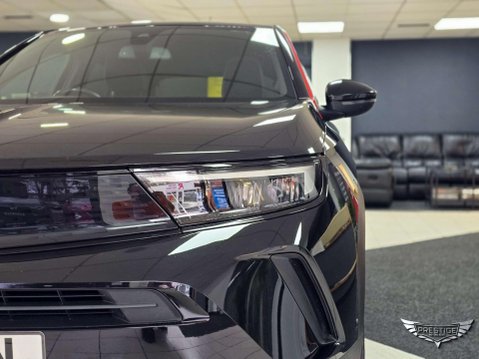 Vauxhall Mokka 50kWh SRi Nav Premium Auto 5dr 6