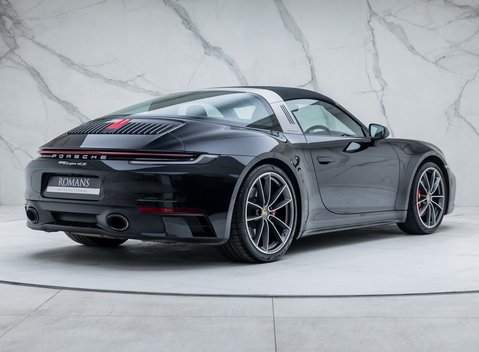 Porsche 911 Targa 4S (992) 8