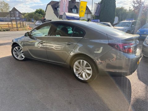 Vauxhall Insignia 2.0 CDTi SRi Nav Auto Euro 6 5dr 10