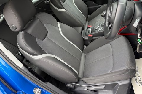 Audi Q2 TFSI SPORT - ELECTRIC TAILGATE - APPLE CARPLAY -CRUISE CONTROL 29