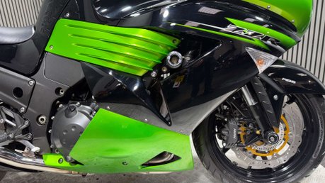 Kawasaki ZZR1400 1400 ABS 2012 ONLY 24K MOT 10/27 SERVICED 1400CC SUPER SPORT 33