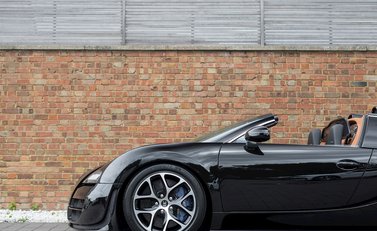 Bugatti Veyron Grand Sport Vitesse 35