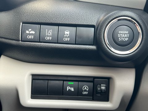 Suzuki Swift ULTRA 37