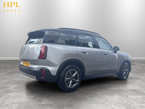 Mini Countryman 1.5C MHEV Classic SUV 5dr Petrol Hybrid Auto Euro 6 (s/s) (170 ps) 7