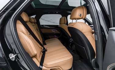 Bentley Bentayga V8 12