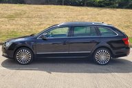 Skoda Superb LAURIN AND KLEMENT V6 DSG 8