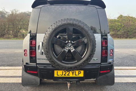 Land Rover Defender 110 D300 Hard Top HSE with Rear Seat Conversion - Black Pack 10