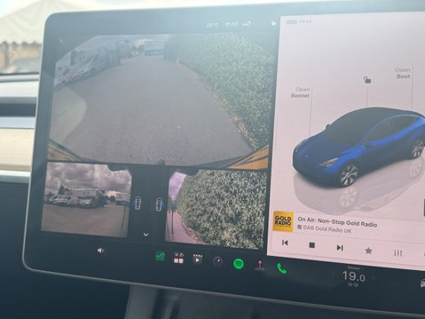 Tesla Model Y Model Y Long Range Awd 26