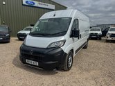 Peugeot Boxer LWB L3H2 Medium Roof Professional Sensors Air Con Cruise EURO 6 2