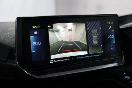 Peugeot 2008 GT PREMIUM 37