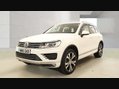 Volkswagen Touareg 3.0 Touareg V6 R-Line TDI BlueMotion Technology Auto 4WD 5dr 2