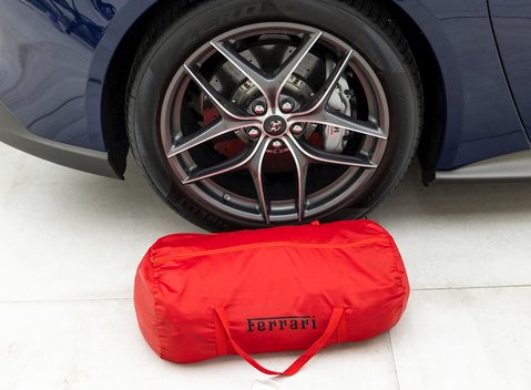 Ferrari F12 Berlinetta 24