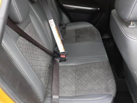 Suzuki Vitara 1.4 Boosterjet MHEV SZ5 Auto Euro 6 (s/s) 5dr 17