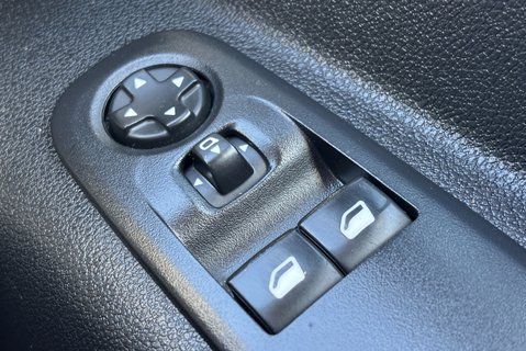 Citroen Berlingo 950 Enterprise XL 102 ps BlueHdi Panel Van 35