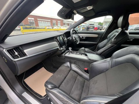 Volvo S90 2.0 S90 R-Design D4 Automatic 4dr - NATIONAL DELIVERY* 12