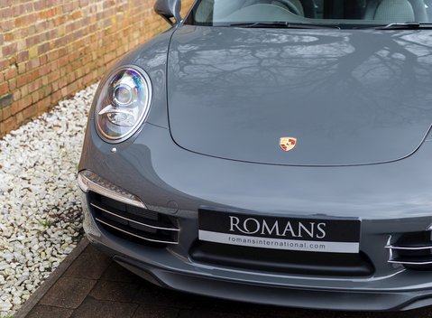 Porsche 911 (991) 50th Anniversary Edition 22