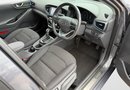 Hyundai IONIQ PREMIUM MHEV 19
