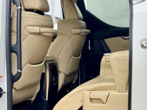Toyota Alphard 3.5 V6 EXECUTIVE LOUNGE 7 SEAT 86