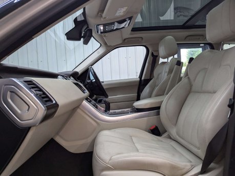 Land Rover Range Rover Sport 3.0 Range Rover Sport HSE Dynamic SDV6 Auto 4WD 5dr 57