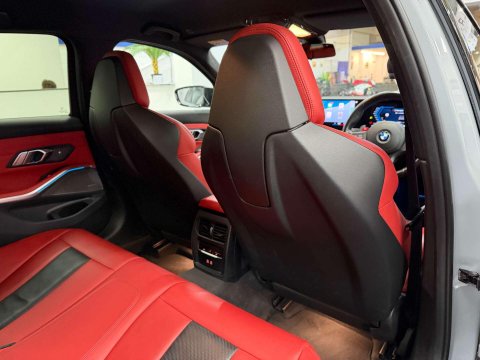 BMW M3 3.0 BiTurbo Competition Saloon 4dr Petrol Steptronic M xDrive Euro 6 (s/s) 43