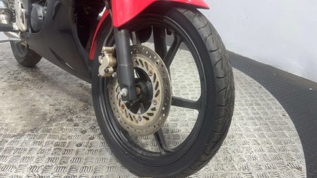 Honda CBR CBR125 2010 FUEL INJECTED PROJECT LEARNER SPORTS BIKE 125CC 10