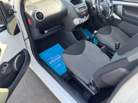 Toyota Aygo VVT-I MODE 28