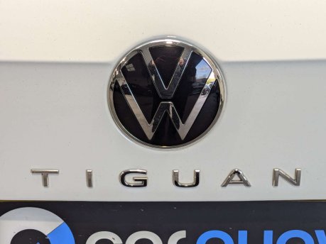 Volkswagen Tiguan 1.5 Tiguan R-Line TSi Semi-Auto 5dr 38