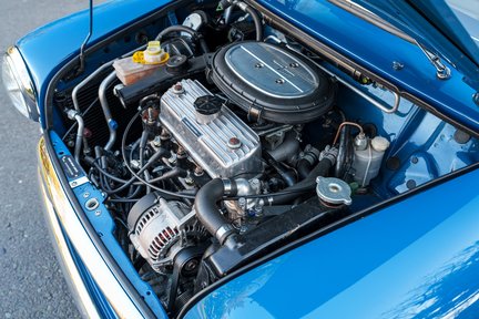 Rover Mini Remastered by David Brown Automotive - Only 800 miles! 27