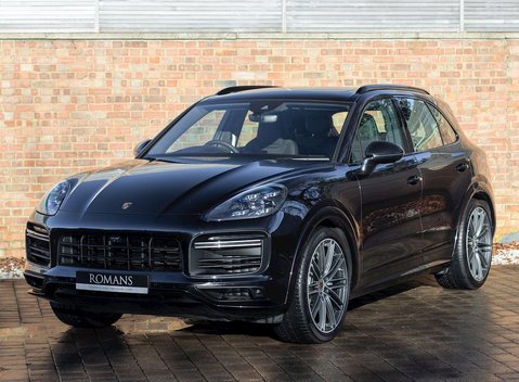 Porsche Cayenne Turbo 8