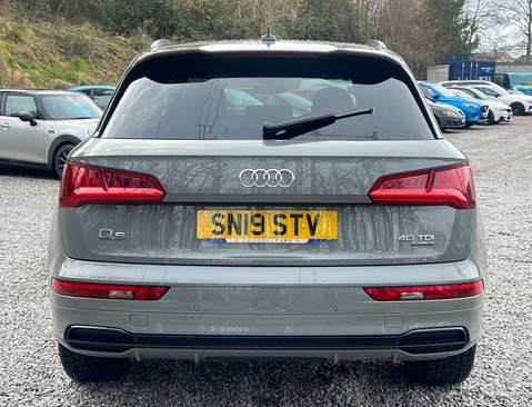 Audi Q5 2.0 Q5 Black Edition 40 TDI Quattro Semi-Auto 4WD 5dr 6