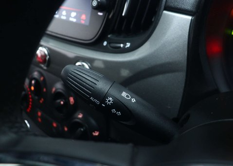 Fiat 500 1.0 MHEV Dolcevita Hatchback 3dr Petrol Manual Euro 6 (s/s) (70 bhp) 32