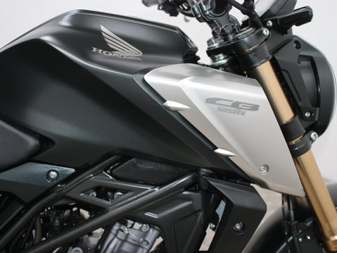 Honda CB125R CB 125 F NA-M 31