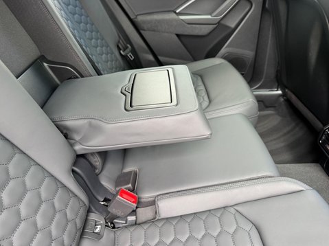 Audi RS Q3 RS TFSI QUATTRO VORSPRUNG 37