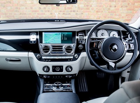 Rolls-Royce Ghost 17