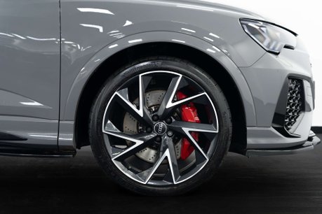 Audi RS Q3 2.5 RS Q3 Sportback TFSI Vorsprung Quattro Semi-Auto 4WD 5dr 12