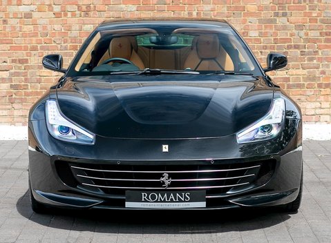 Ferrari GTC4 Lusso 4