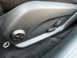 Mercedes-Benz C Class 2.0 C 300 AMG Line Premium Auto 4dr 77