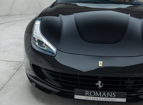 Ferrari GTC4 Lusso V12 29