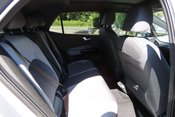 Volkswagen ID.3 Pro Performance 58kWh Family Hatchback 5dr Electric Auto (204 ps) 9