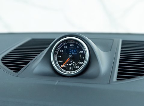 Porsche Macan GTS 19