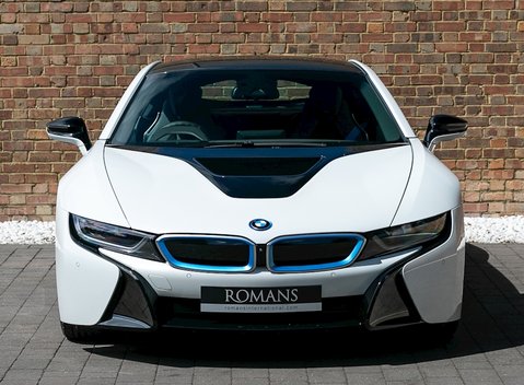 BMW I8 4