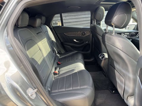 Mercedes-Benz GLC 2.1 GLC220d AMG Line (Premium) Coupe G-Tronic+ 4MATIC Euro 6 (s/s) 5dr 33